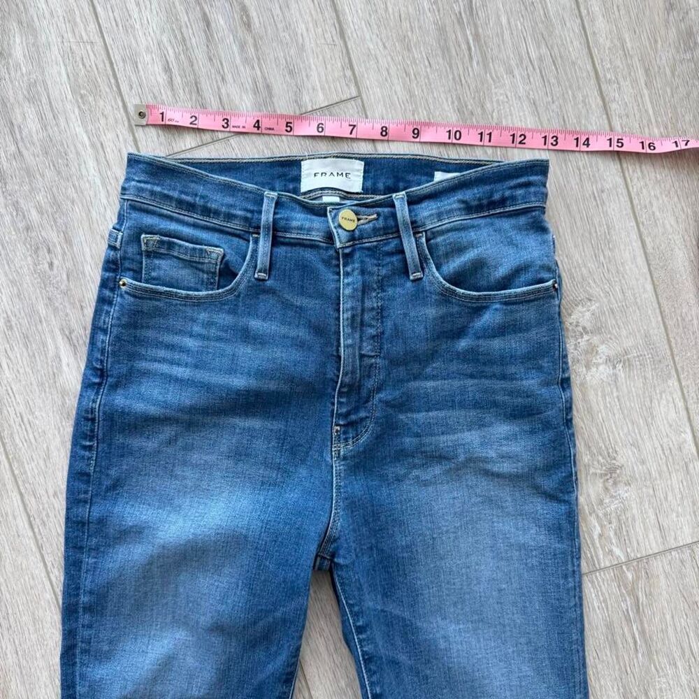 Frame Women's Blue and Navy Jeans - Picture 3 of 7